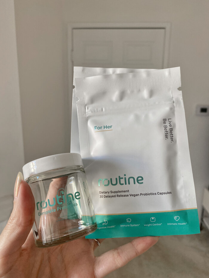 routine for her glass jar and packaging