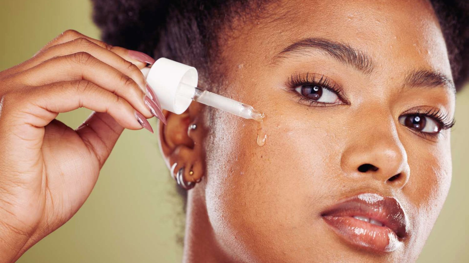 Best Oil for Oily and Acne-Prone Skin
