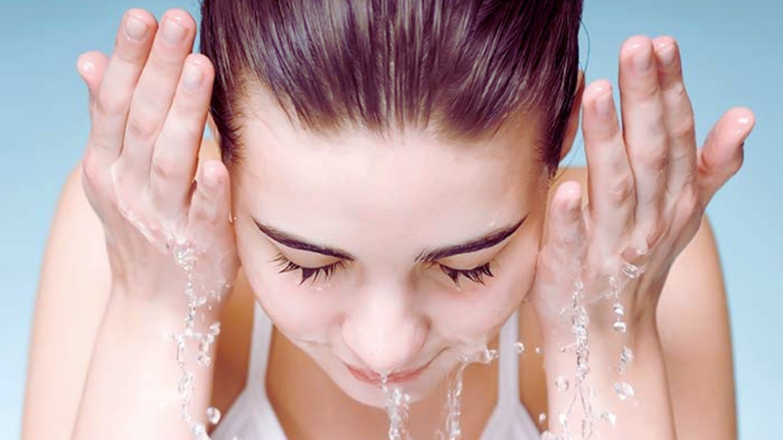 Does Your Skin Absorb Water
