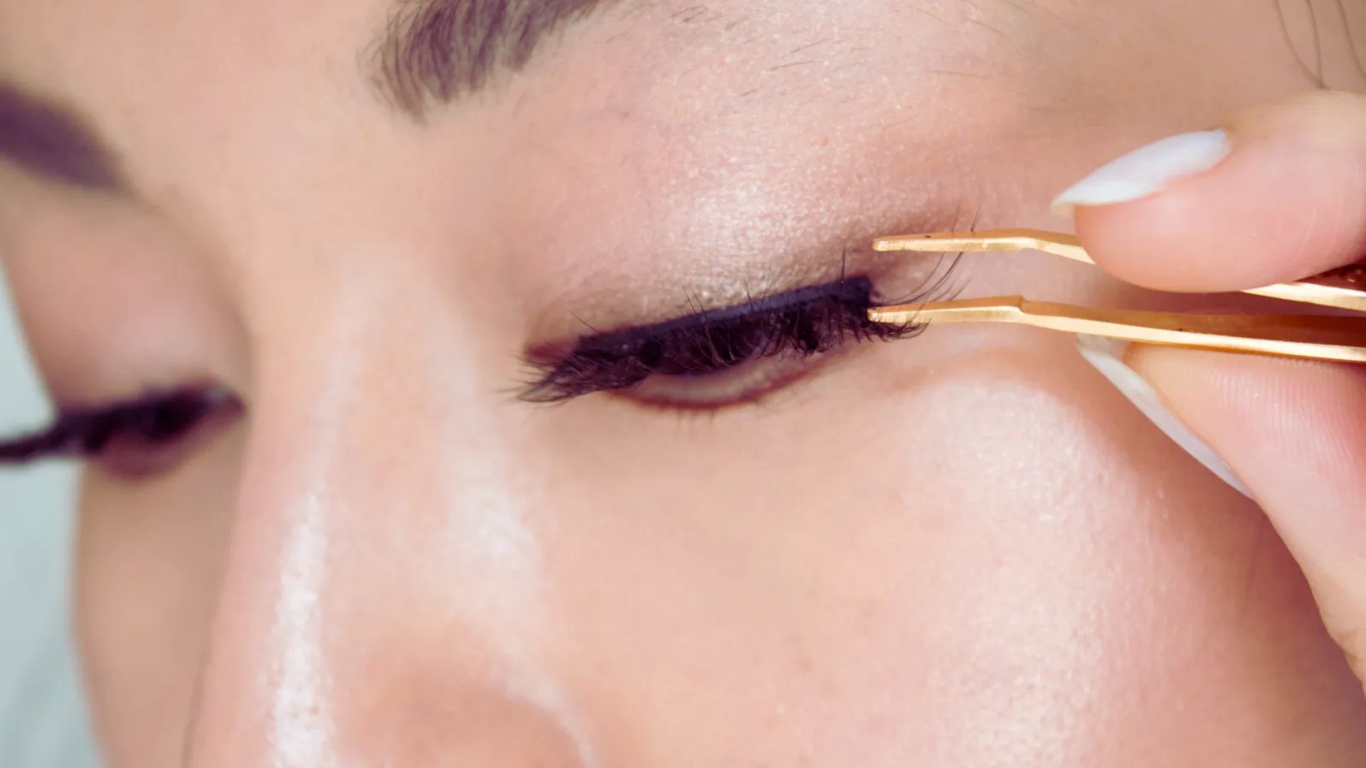 Secure and Adjust the Lash Strip